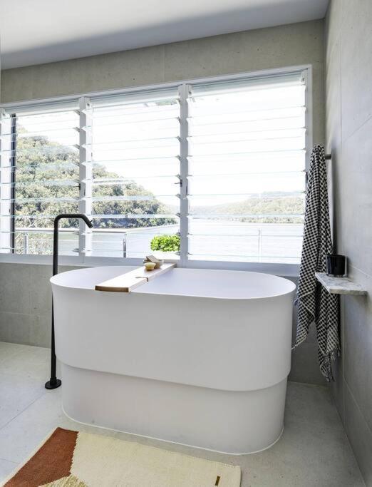 Calabash Bay Lodge Mooney Mooney Exteriör bild