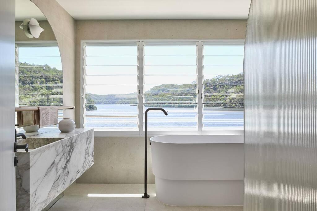 Calabash Bay Lodge Mooney Mooney Exteriör bild